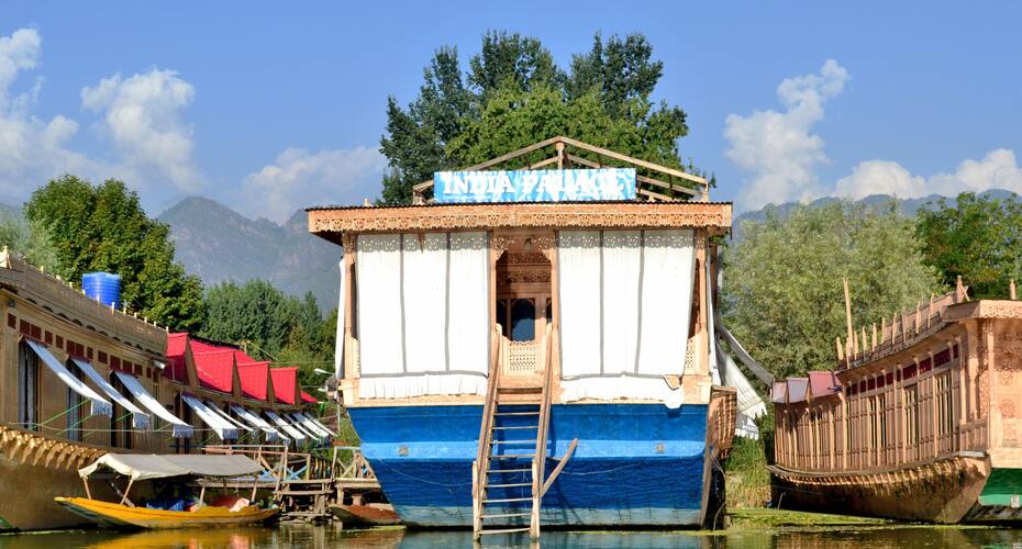India Palace Houseboat, Srinagar 1